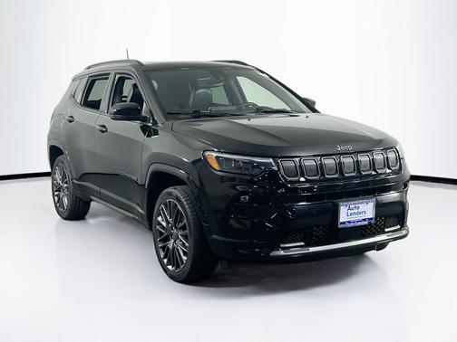 Diamond Black Crystal Pearlcoat 2022 Jeep Compass High Altitude