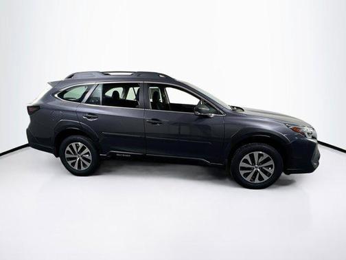 2023 Subaru Outback Base