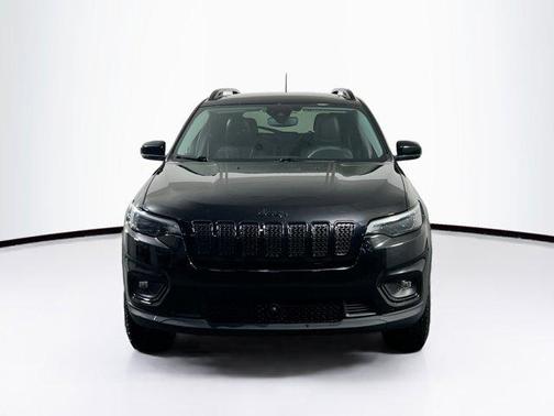 Diamond Black Crystal Pearlcoat 2022 Jeep Cherokee X 4x4
