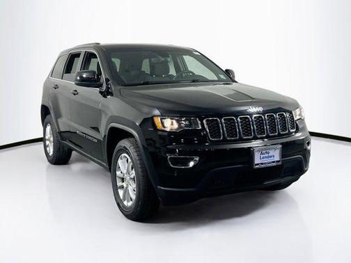 2022 Jeep Grand Cherokee Laredo