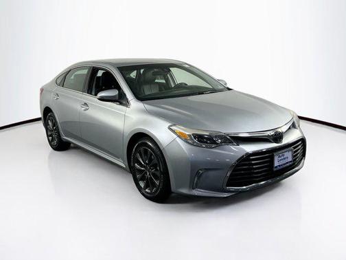 2017 Toyota Avalon XLE