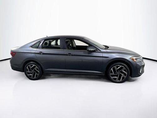 2022 Volkswagen Jetta 1.5T SEL