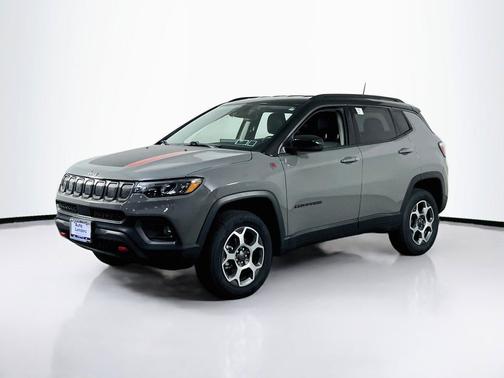 Sting-Gray Clearcoat 2022 Jeep Compass Trailhawk