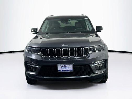 Baltic Gray Metallic Clearcoat 2023 Jeep Grand Cherokee Limited