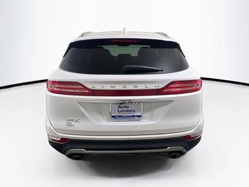 White Platinum Metallic Tri-Coat 2019 Lincoln MKC Reserve