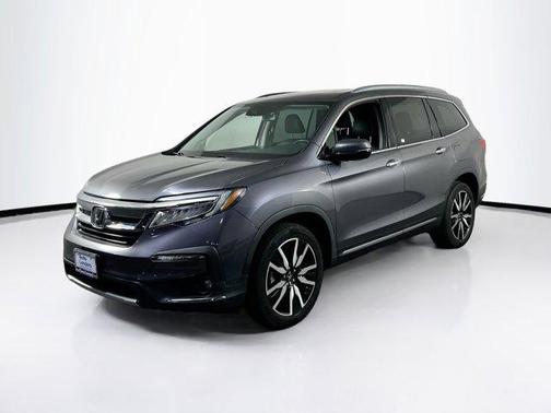 Modern Steel Metallic 2021 Honda Pilot Touring 8-Passenger