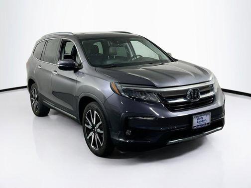 Modern Steel Metallic 2021 Honda Pilot Touring 8-Passenger