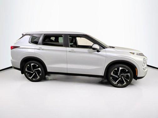 2023 Mitsubishi Outlander SE 2.5 S-AWC