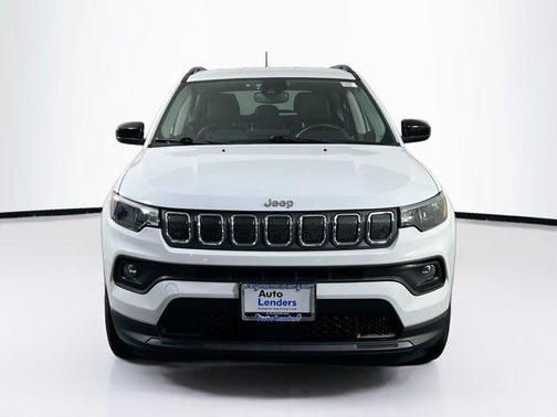 Bright White Clearcoat 2022 Jeep Compass Latitude Lux