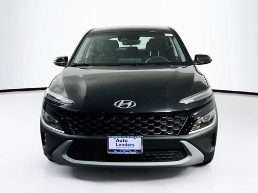 Abyss Black Pearl 2023 Hyundai KONA SE