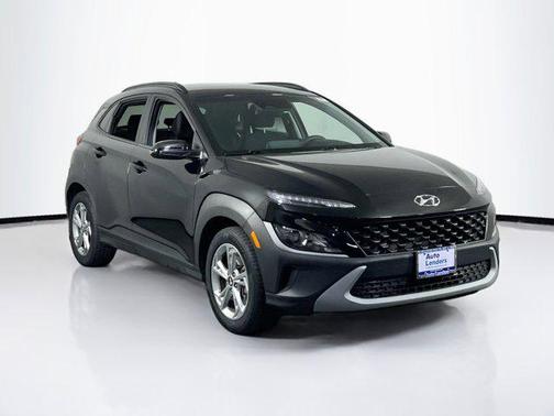Abyss Black Pearl 2023 Hyundai KONA SEL
