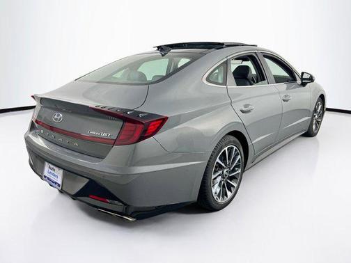2022 Hyundai SONATA Limited