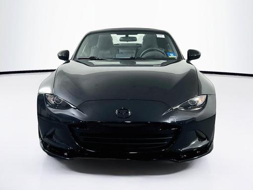 Jet Black Mica 2017 Mazda MX-5 Miata RF Club