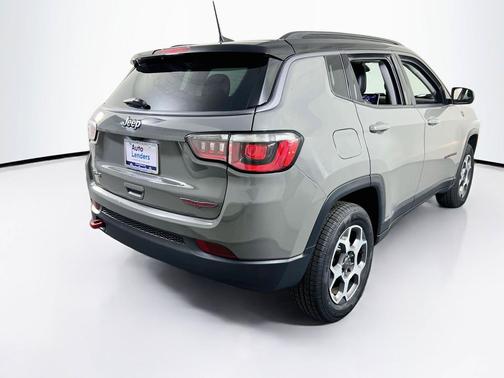 Sting-Gray Clearcoat 2022 Jeep Compass Trailhawk