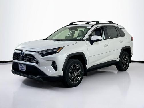 Wind Chill Pearl 2024 Toyota RAV4 Hybrid Limited