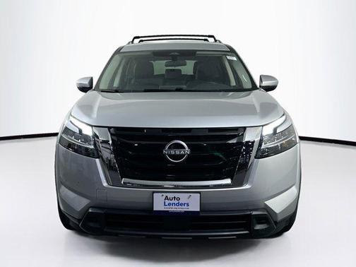 2022 Nissan Pathfinder SV 4WD