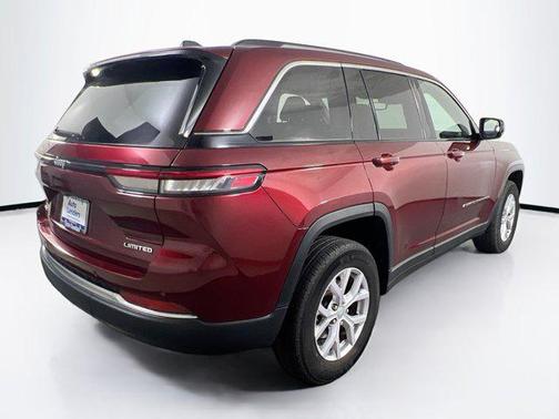 Velvet Red Pearlcoat 2022 Jeep Grand Cherokee Limited