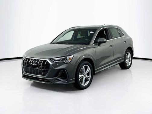 Chronos Gray Metallic 2022 Audi Q3 45 S line Premium Plus