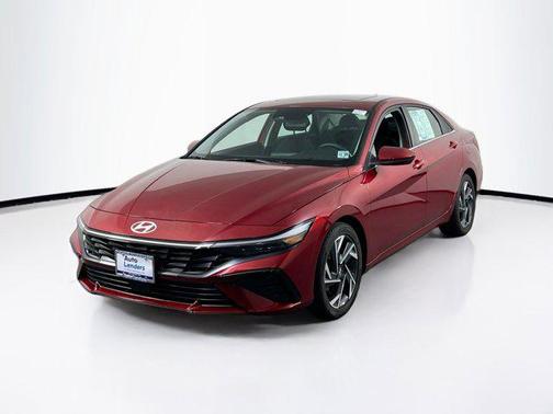 2024 Hyundai ELANTRA SEL