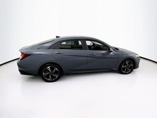 2023 Hyundai ELANTRA HEV Limited