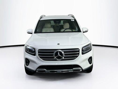 Polar White 2024 Mercedes-Benz GLB 250 4MATIC
