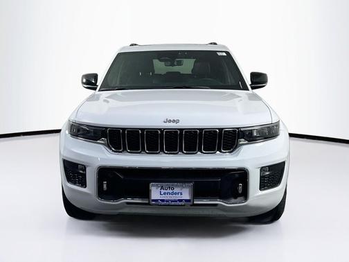 Bright White Clearcoat 2022 Jeep Grand Cherokee Overland