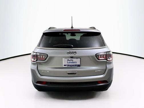 Billet Silver Metallic Clearcoat 2022 Jeep Compass Latitude