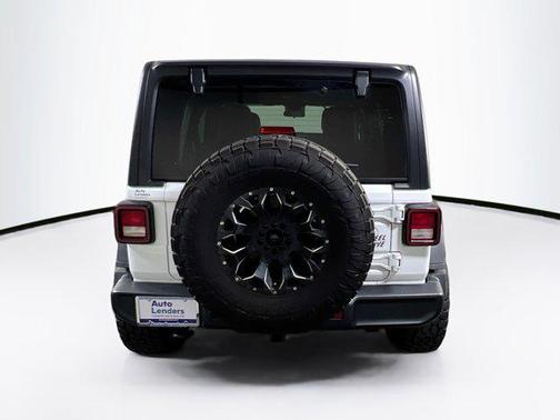 Bright White Clearcoat 2024 Jeep Wrangler Willys