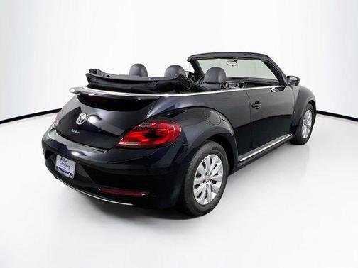 2019 Volkswagen Beetle 2.0T S
