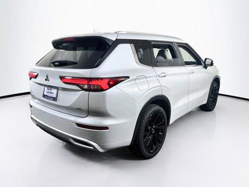 Black Diamond/Alloy Silver Roof 2024 Mitsubishi Outlander SEL Platinum Edition S-AWC