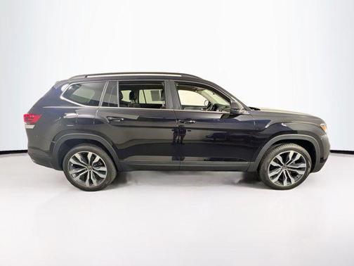 2022 Volkswagen Atlas 3.6L SE w/Technology