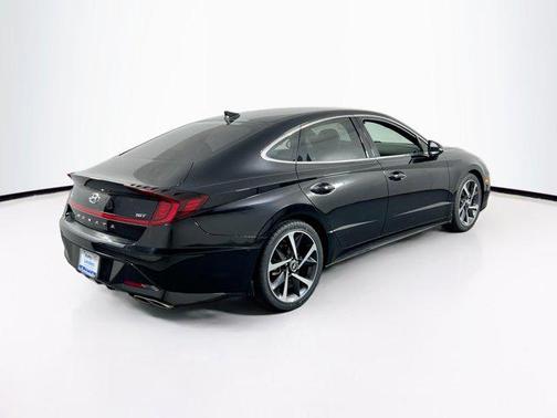Phantom Black 2021 Hyundai SONATA SEL Plus