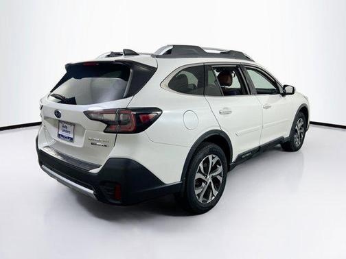 2022 Subaru Outback Touring XT