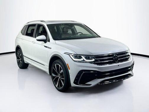 2022 Volkswagen Tiguan 2.0T SEL R-Line 4MOTION