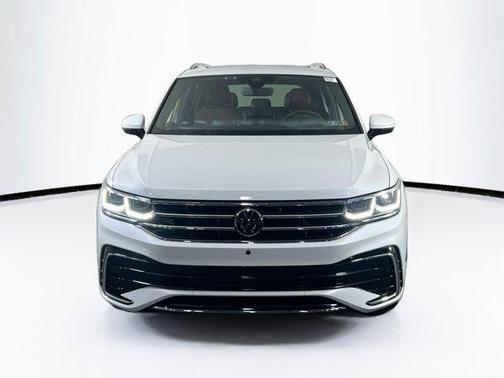 2022 Volkswagen Tiguan 2.0T SEL R-Line 4MOTION