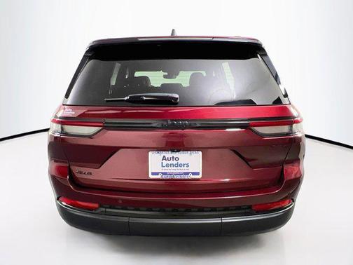 Velvet Red Pearlcoat 2023 Jeep Grand Cherokee Altitude