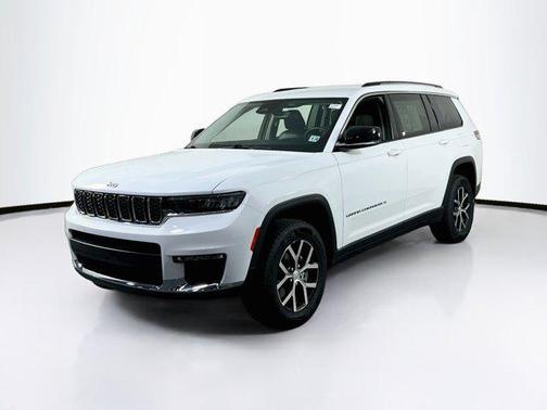 Bright White Clearcoat 2023 Jeep Grand Cherokee L Limited