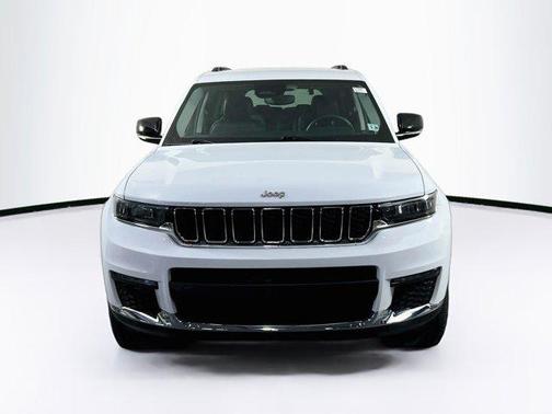 Bright White Clearcoat 2023 Jeep Grand Cherokee L Limited
