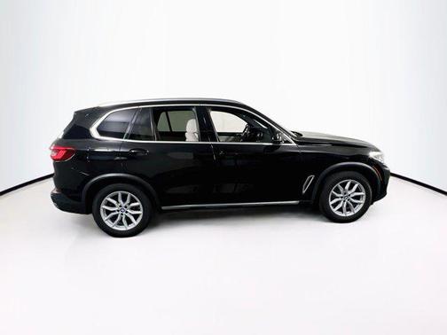 Jet Black 2020 BMW X5 xDrive40i