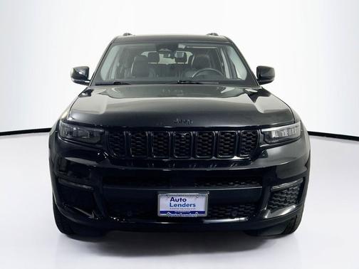 Diamond Black Crystal Pearlcoat 2023 Jeep Grand Cherokee L Limited