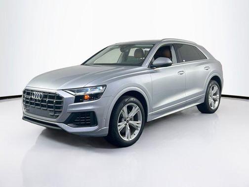 2022 Audi Q8 55 Premium