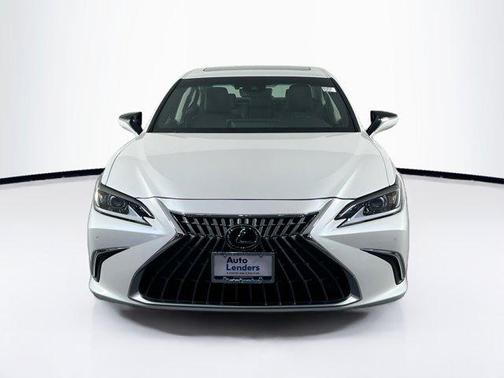 2022 Lexus ES 350 Base