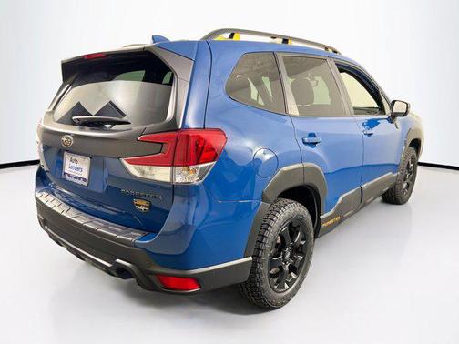 Geyser Blue 2022 Subaru Forester Wilderness