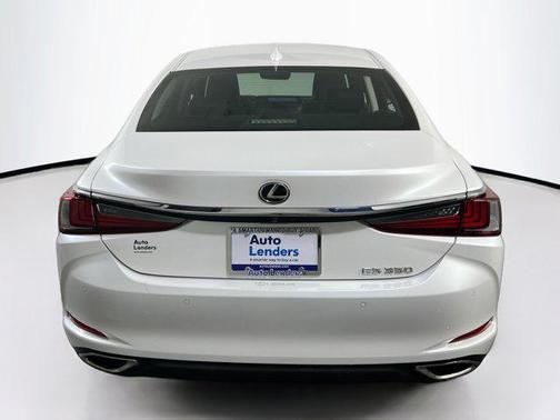2019 Lexus ES 350 Base