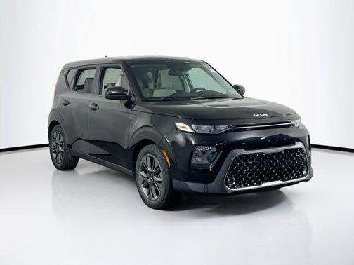 2022 Kia Soul EX