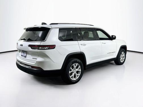 Bright White Clearcoat 2023 Jeep Grand Cherokee L Limited