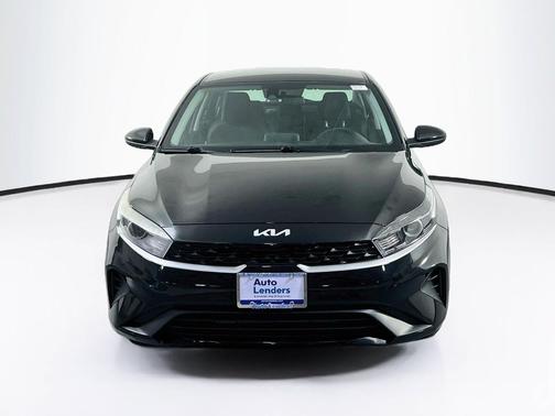 Aurora Black 2023 Kia Forte LXS