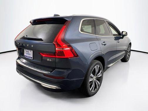 2022 Volvo XC60 B6 Inscription