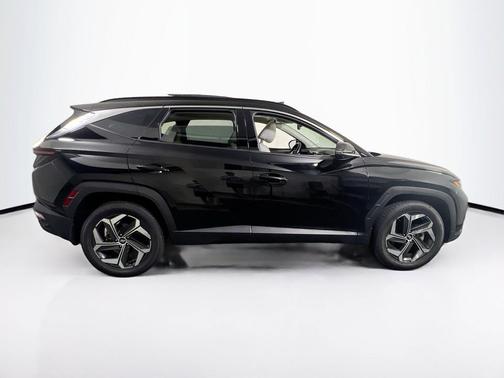 Phantom Black 2023 Hyundai TUCSON Limited