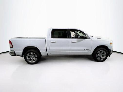 Bright White Clearcoat 2022 RAM 1500 Big Horn/Lone Star
